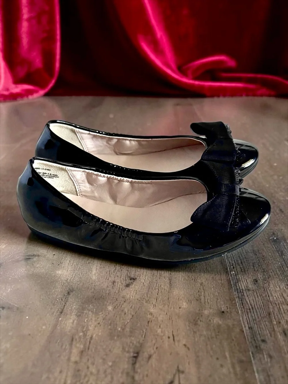 Riley & Bloom Bow Flats Black Patent Shiny Girls Size 1 EUC